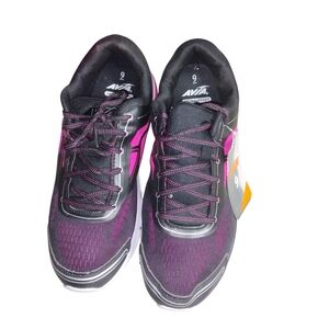 Avia Women's Black and Pink Sneakers
